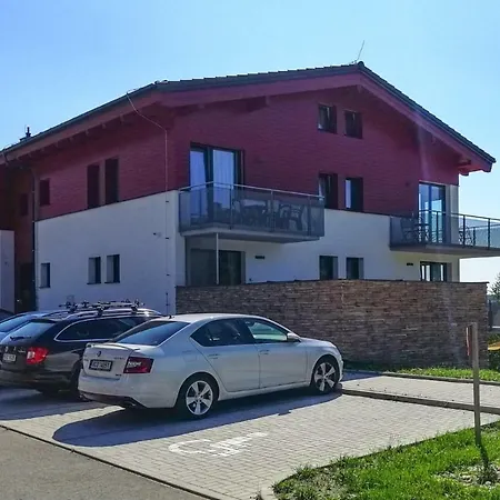 Monika Apartman